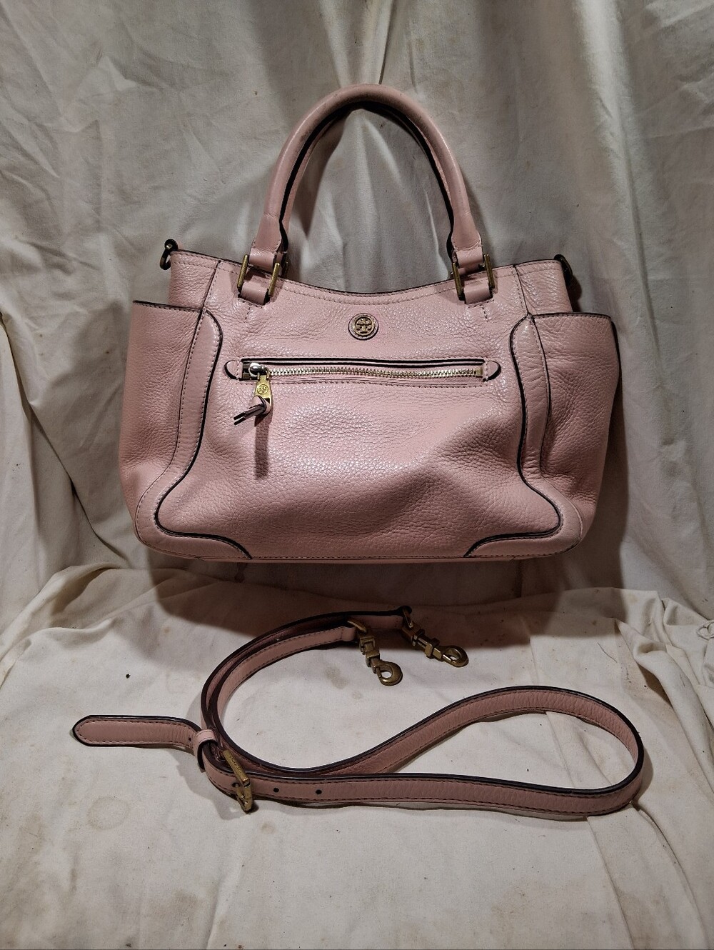 Vintage all pebbled leather tory burch satchel or shoulder bag
